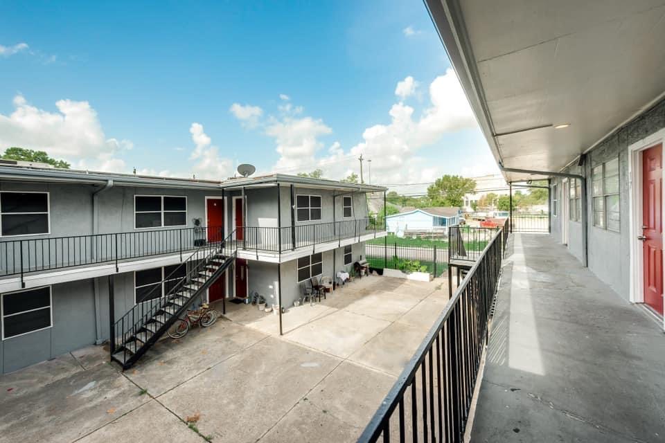 9100 Dodson #5